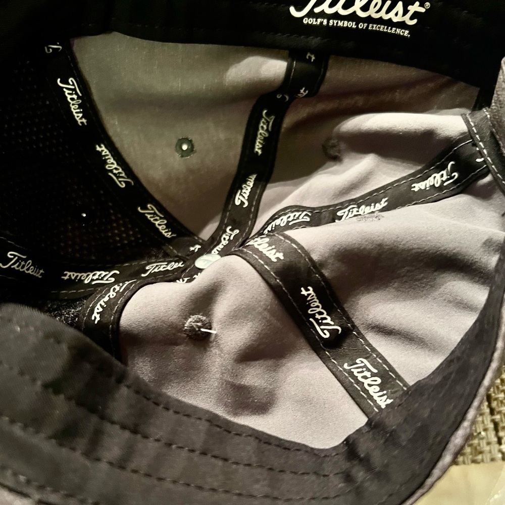 Titleist Textured Gray Hat. Performance. Adjustab… - image 5
